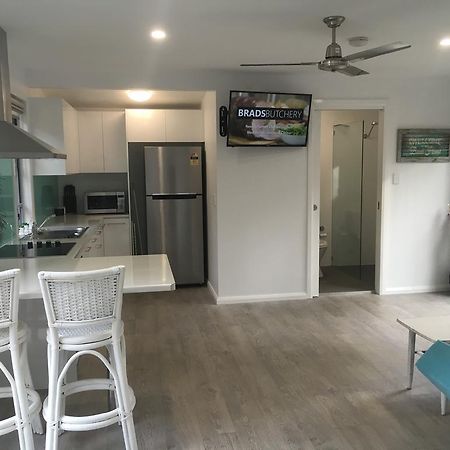 Отель Brodie Beach Bungalow Кофс-Харбор Экстерьер фото